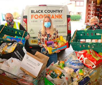Superfast IT donate to Black Country Food Bank